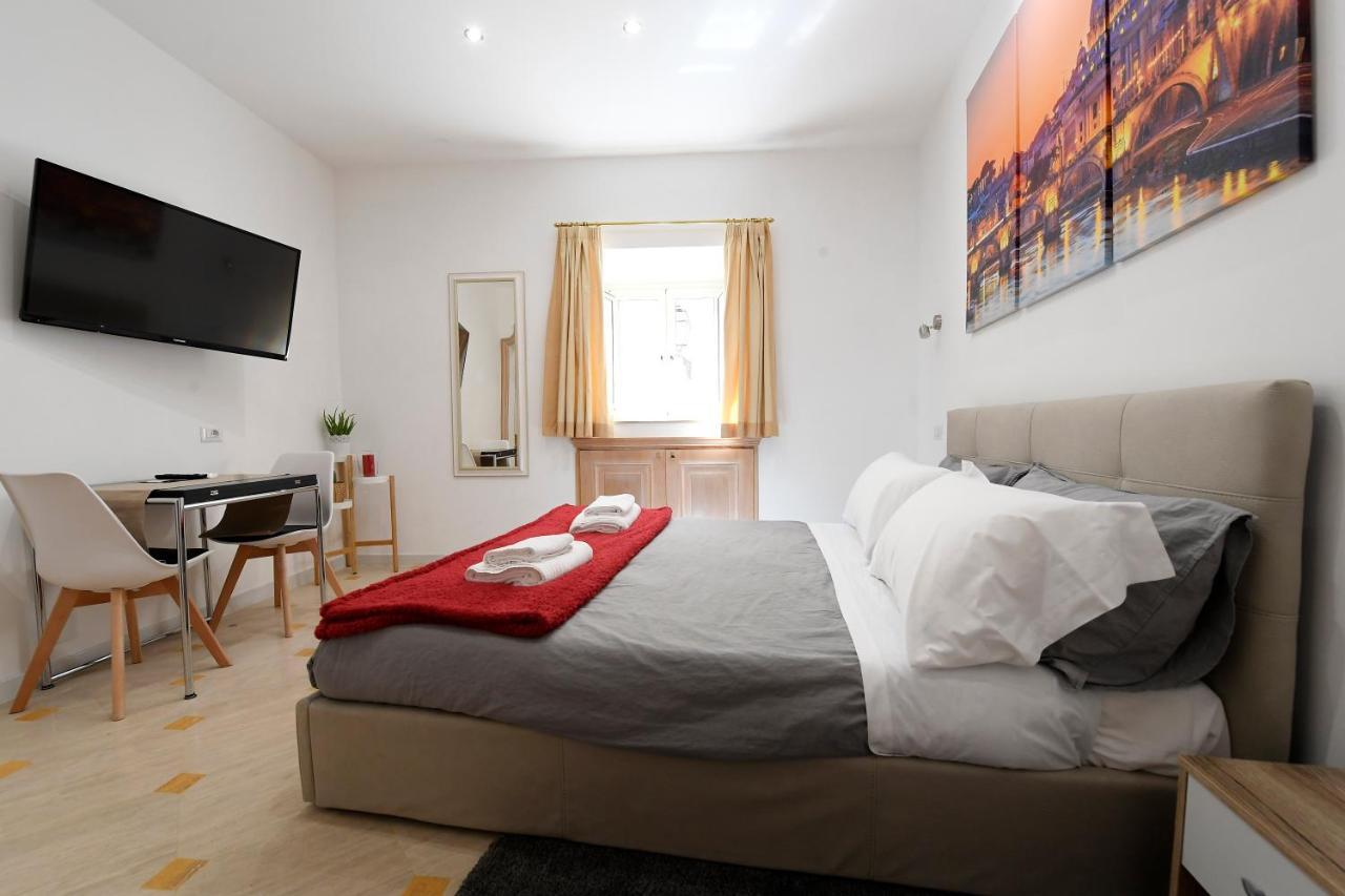 La Casa Degli Osti 2 - Piazza Navona Apartman Róma Kültér fotó